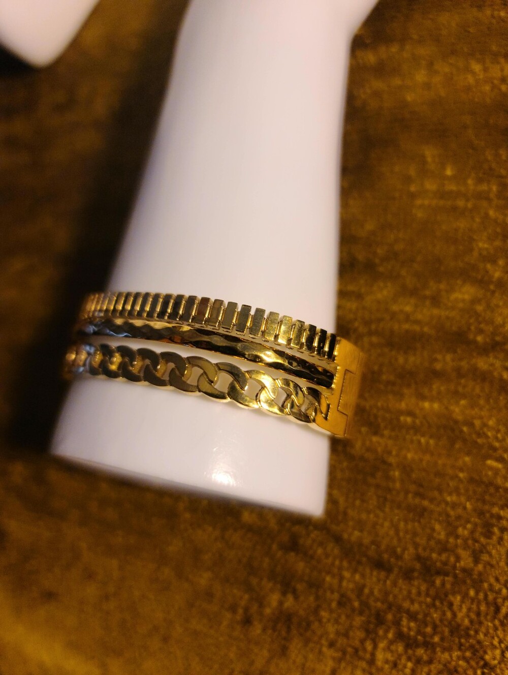 Jewelry Set - Picture 2 of 8